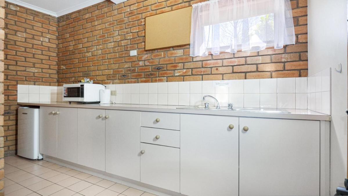 Rodney Motor Inn Mooroopna Экстерьер фото