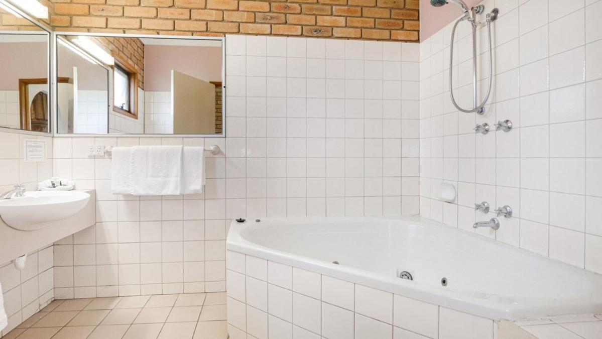 Rodney Motor Inn Mooroopna Экстерьер фото